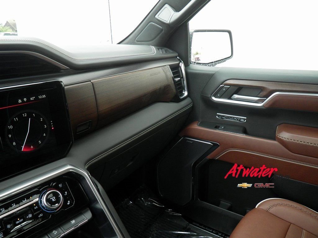 Used 2023 GMC Sierra 1500 Denali Ultimate AWD/4WD image 30