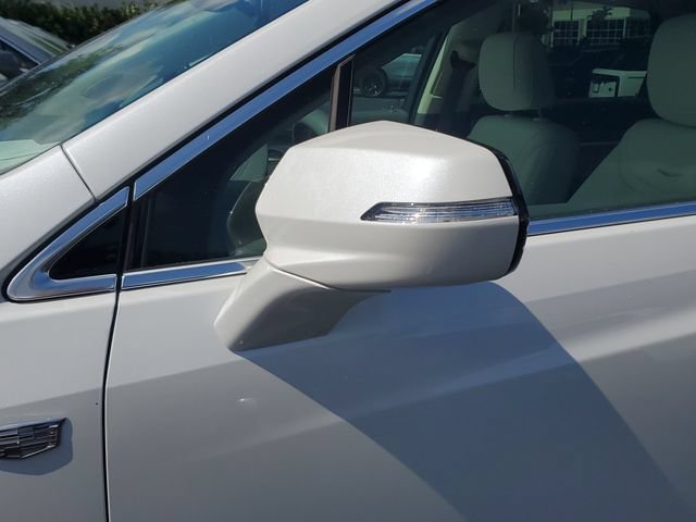 Certified 2023 Cadillac XT5 Premium Luxury w/ LPO, Premium Carpet Package FWD image 12