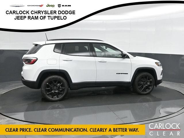 New 2026 Jeep Compass Latitude w/ Sun and Sound Group AWD/4WD image 4