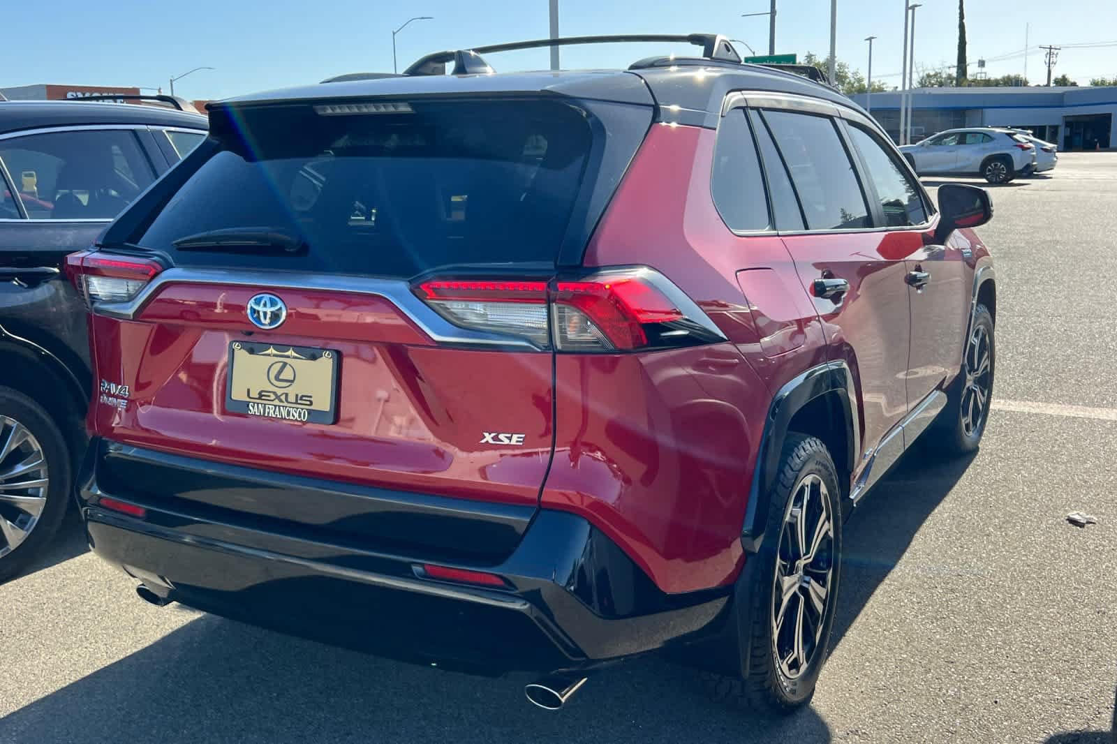 Used 2021 Toyota RAV4 XSE w/ Weather Package AWD/4WD image 4