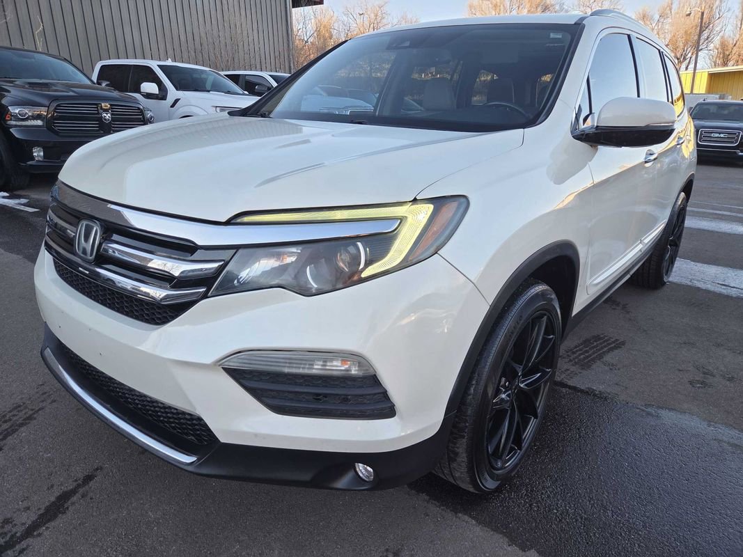 Used 2018 Honda Pilot Elite image 3