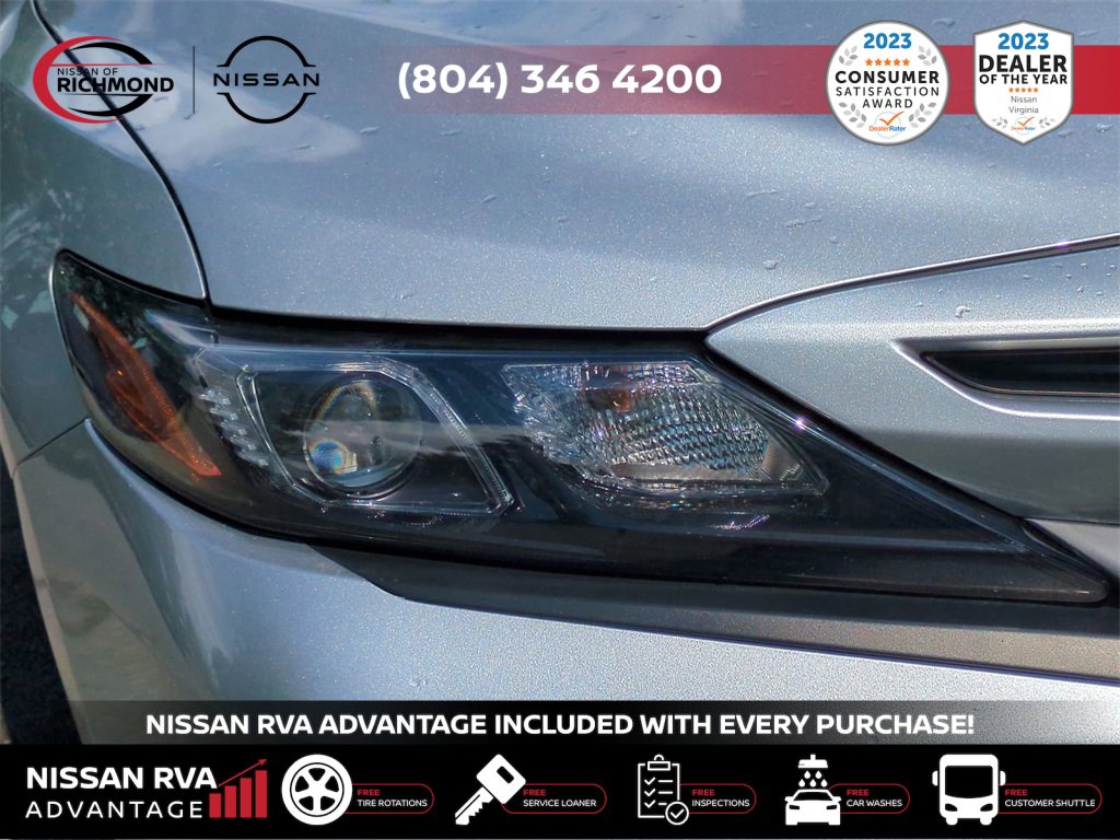 Used 2022 Toyota Camry SE image 11