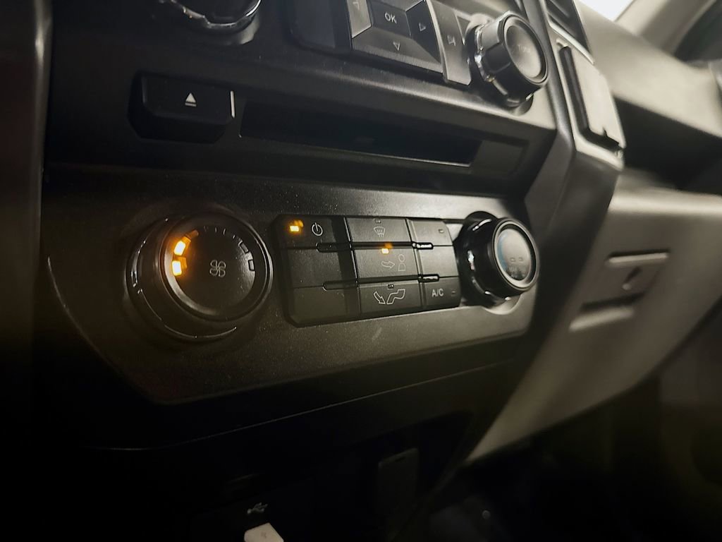 Used 2018 Ford F150 XLT image 18