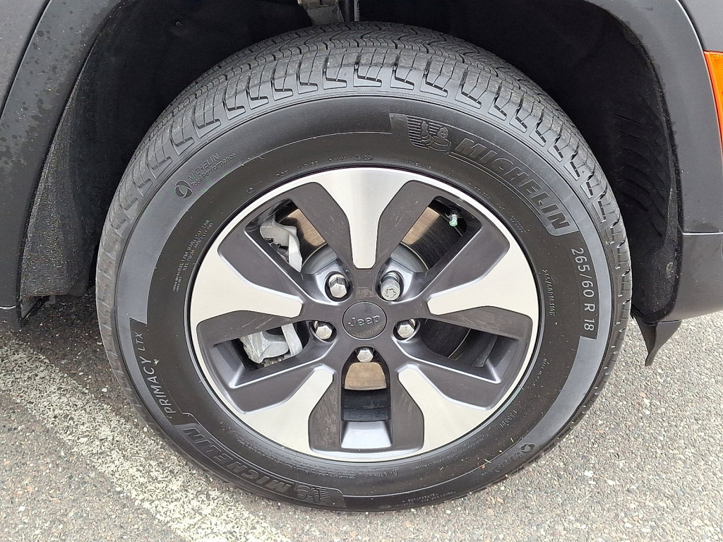 Used 2024 Jeep Grand Cherokee Limited 4xe AWD/4WD image 9