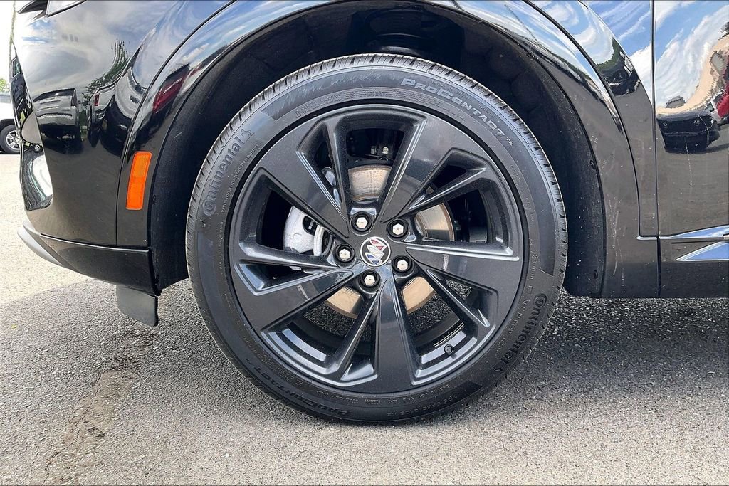 Used 2023 Buick Envision Essence w/ Sport Touring Package image 35