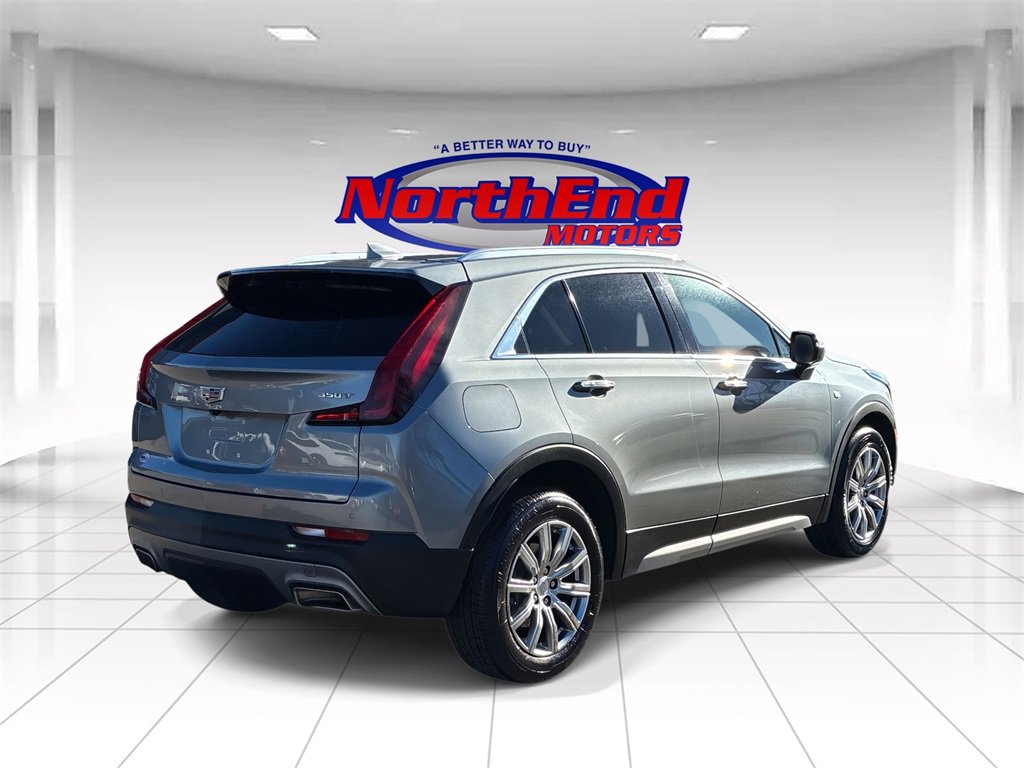 Used 2023 Cadillac XT4 Premium Luxury image 7