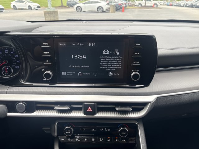 Used 2021 Kia K5 LXS FWD image 13