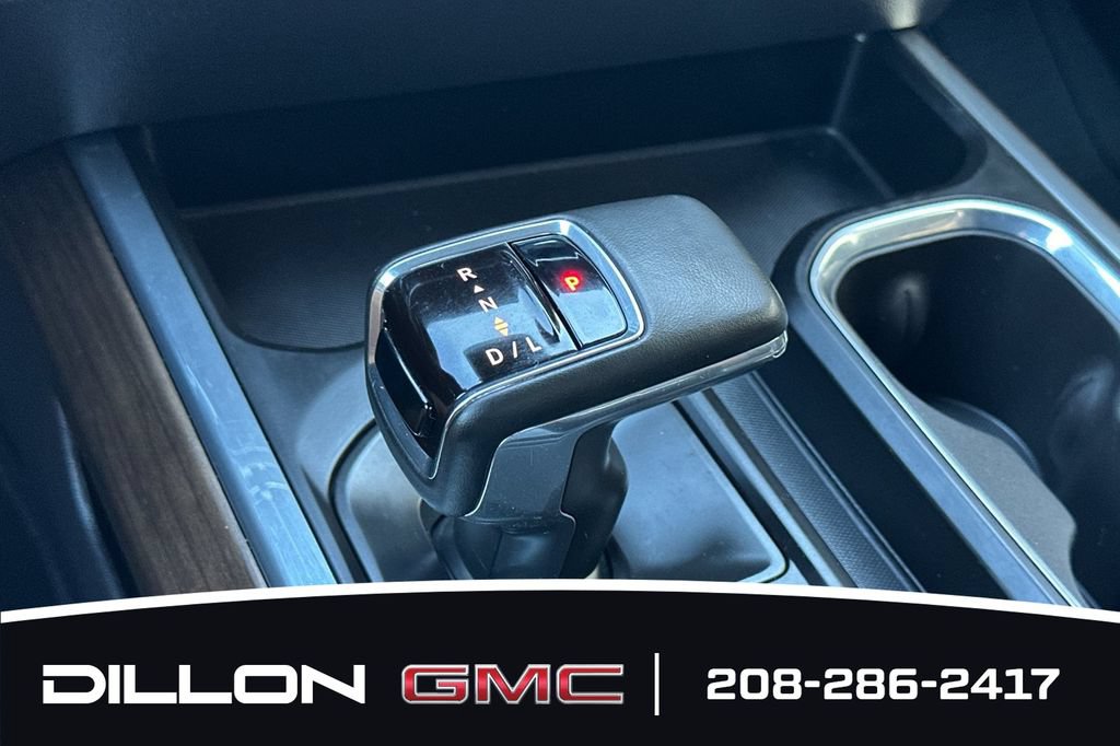Used 2024 Chevrolet Silverado 1500 High Country w/ Technology Package AWD/4WD image 20