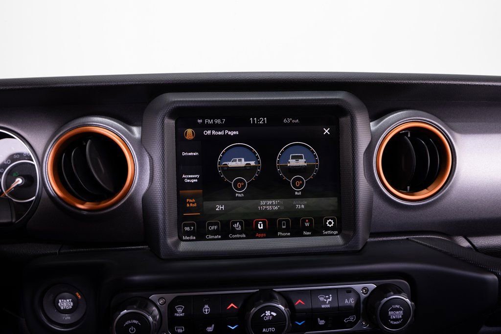 Used 2023 Jeep Gladiator Mojave w/ Cold Weather Group AWD/4WD image 33