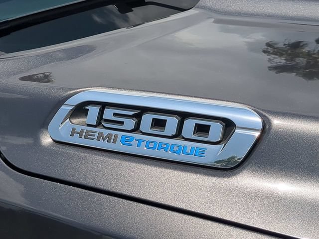 Used 2021 RAM 1500 Limited w/ Body Color Bumper Group AWD/4WD image 13