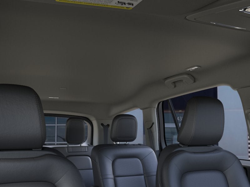 New 2026 Lincoln Aviator AWD w/ Jet Appearance Package image 22