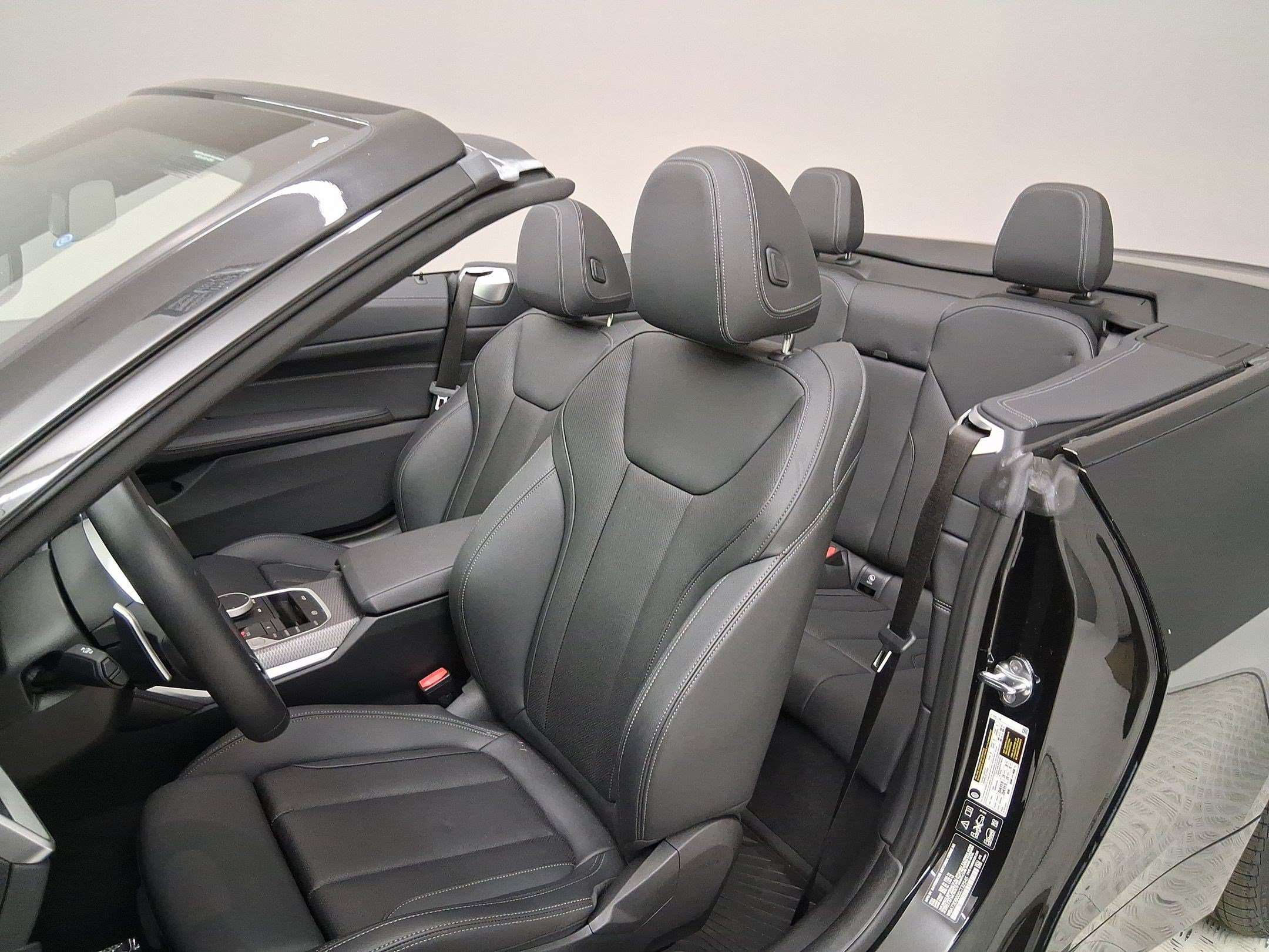 Used 2025 BMW 440i xDrive Convertible AWD/4WD image 28