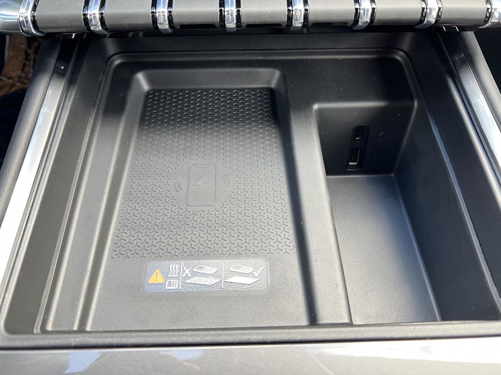 New 2026 GMC Acadia Elevation image 35