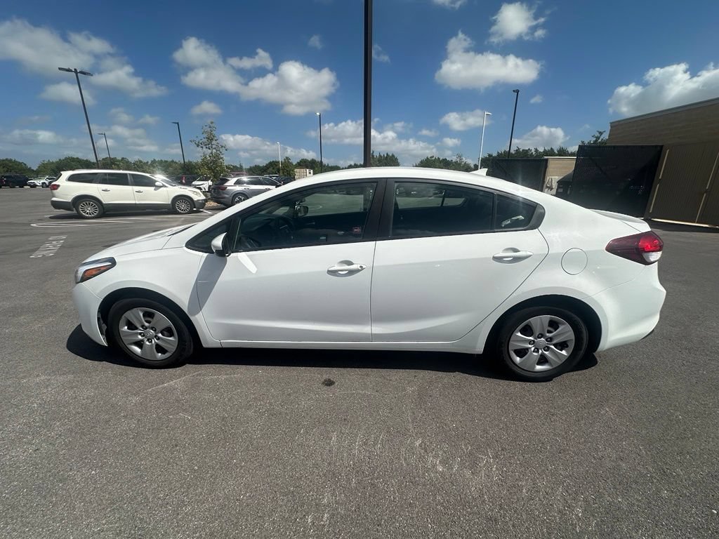 Used 2018 Kia Forte LX FWD image 6