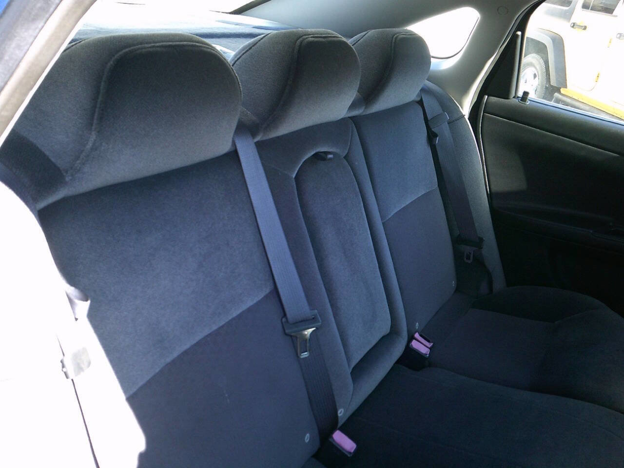 Used 2010 Chevrolet Impala LS FWD image 13