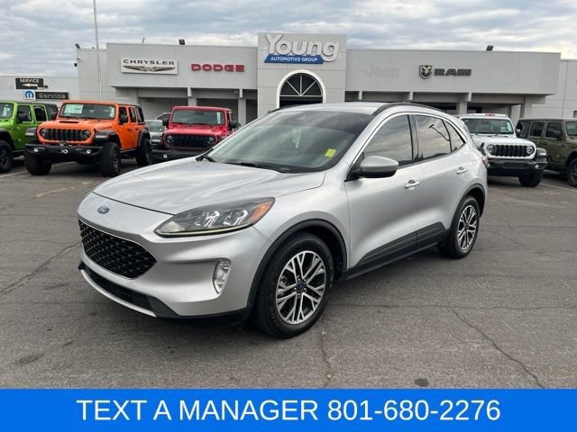 Used 2020 Ford Escape SEL FWD image 2