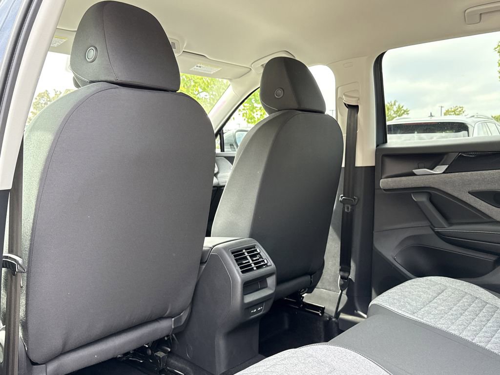 New 2025 Volkswagen Tiguan S image 13