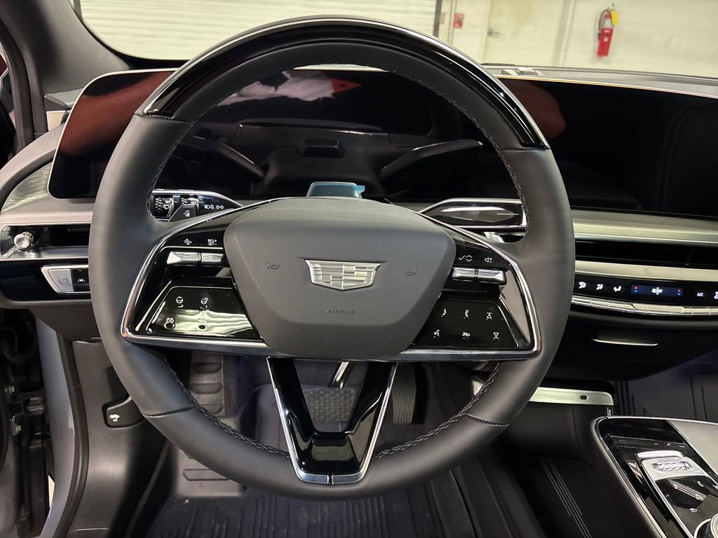 New 2026 Cadillac Lyriq Premium Luxury image 30