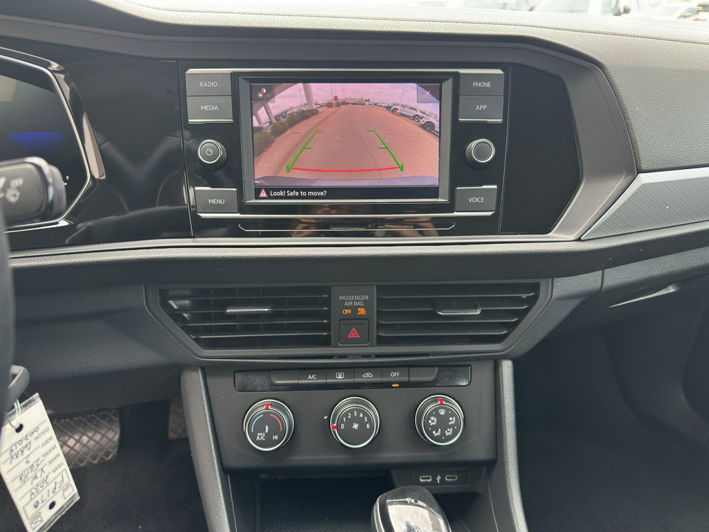 Used 2024 Volkswagen Jetta S image 18