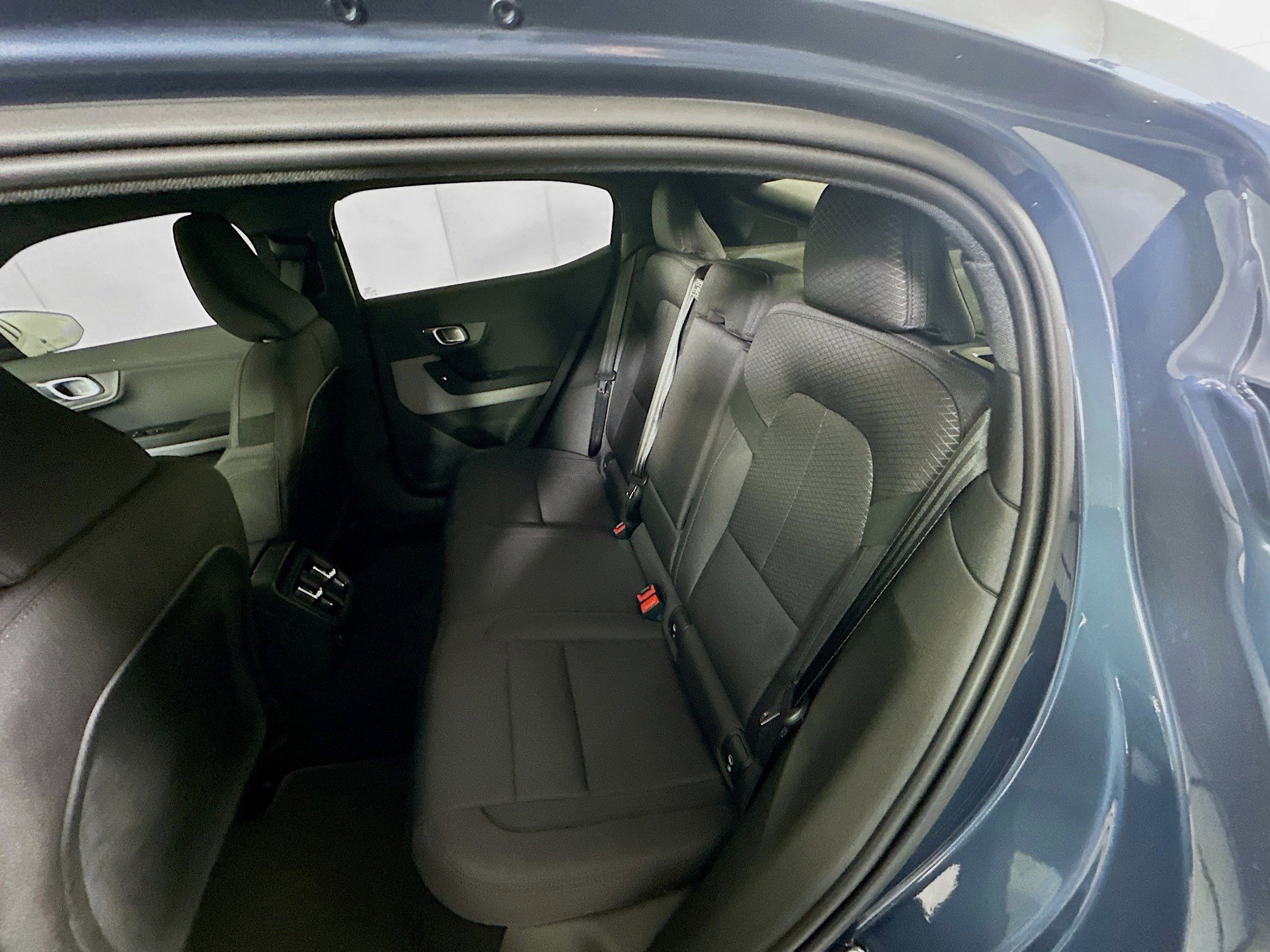 Used 2022 Polestar Polestar 2 w/ Pilot Package image 27