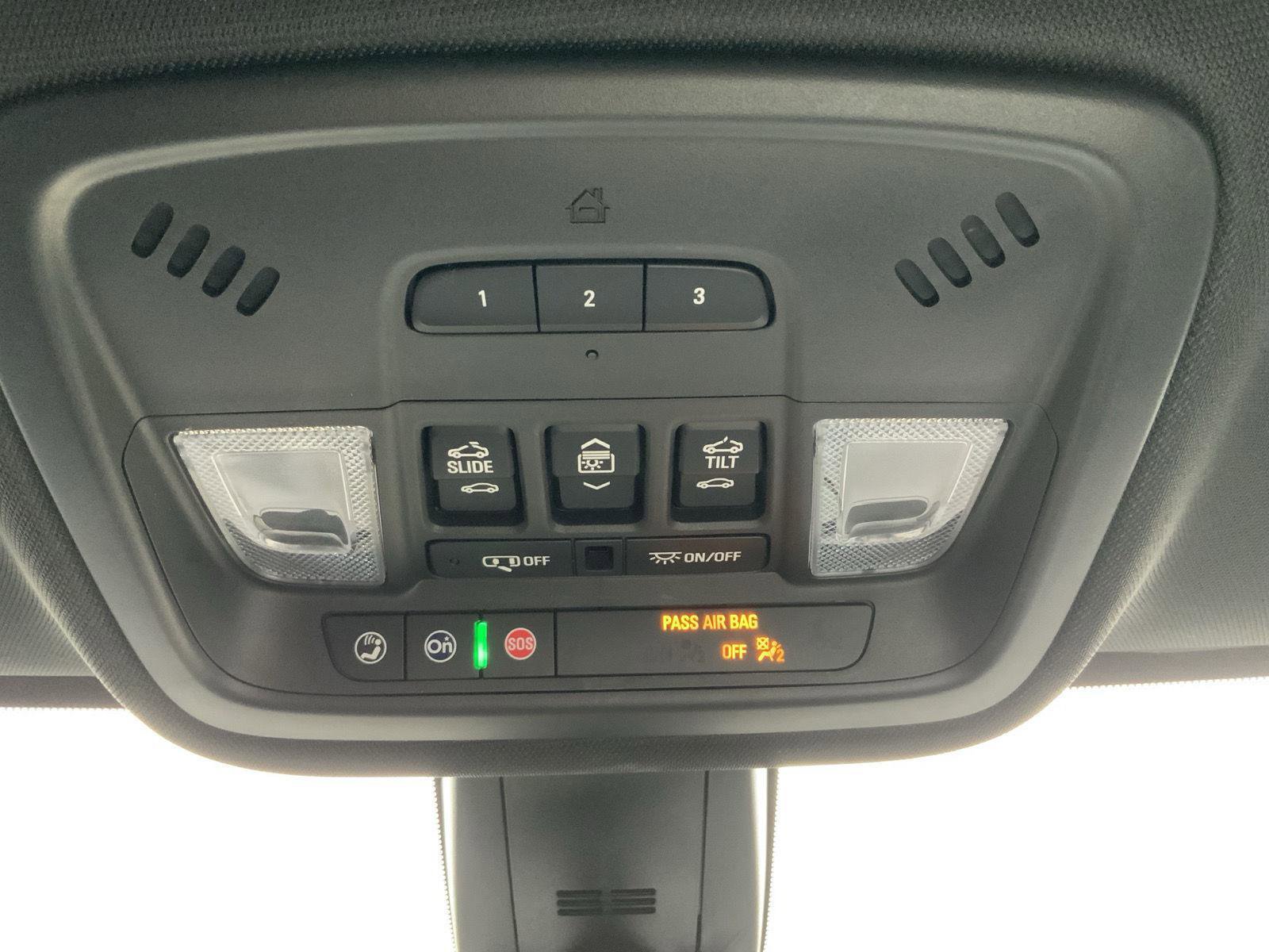 Used 2023 Chevrolet Traverse Premier w/ Redline Edition image 55