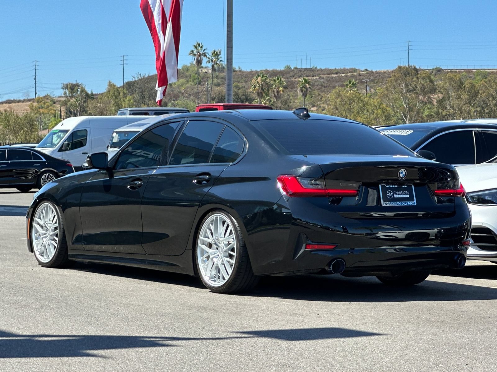 Used 2021 BMW 330i Sedan w/ Convenience Package RWD image 5