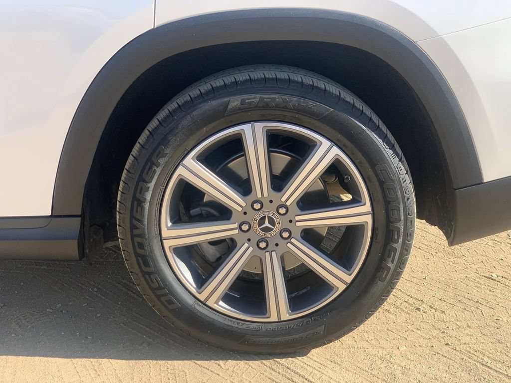 Used 2020 Mercedes-Benz GLS 450 4MATIC image 30