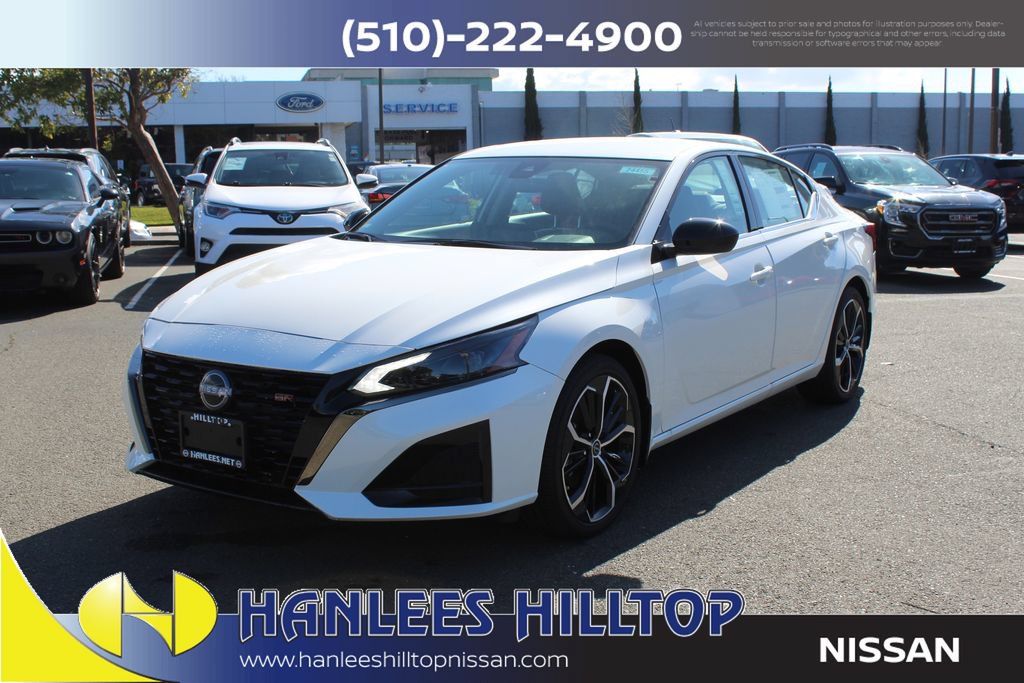 New 2025 Nissan Altima 2.5 SR FWD image 3