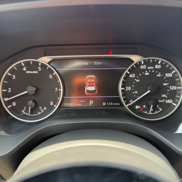 Used 2023 Nissan Rogue SV AWD/4WD image 17