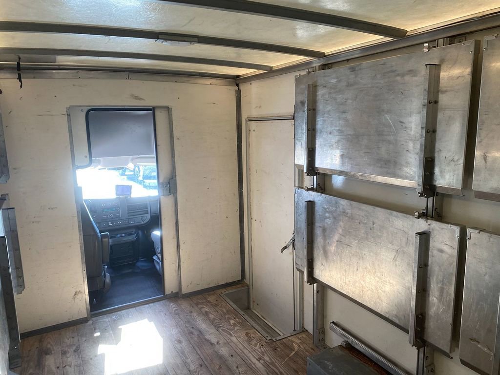 Used 2019 GMC Savana 3500 w/ Power Convenience Package RWD image 25