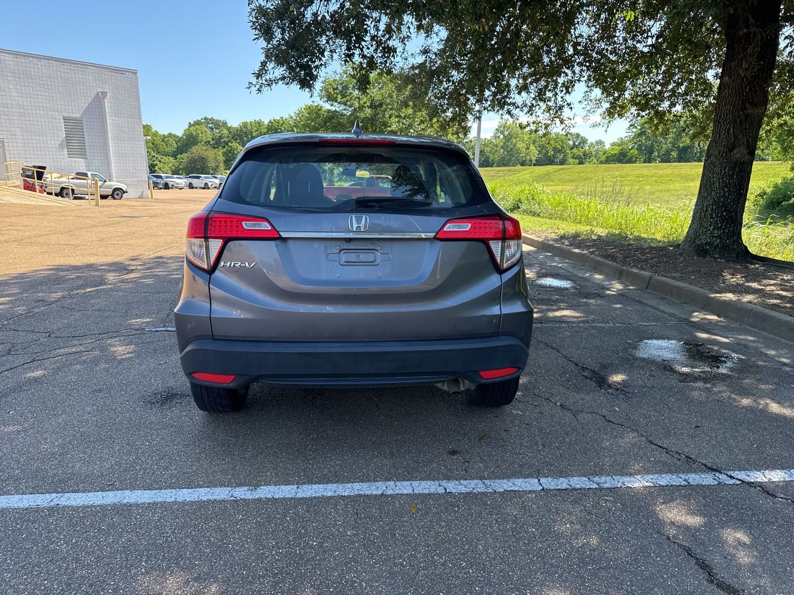 Used 2021 Honda HR-V LX image 5