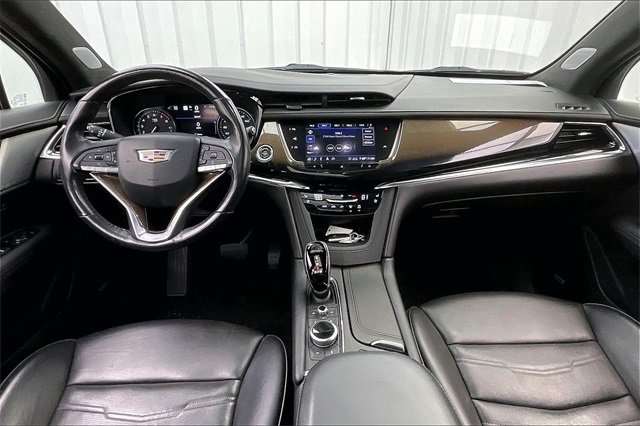 Used 2020 Cadillac XT6 Premium Luxury w/ Platinum Package image 15