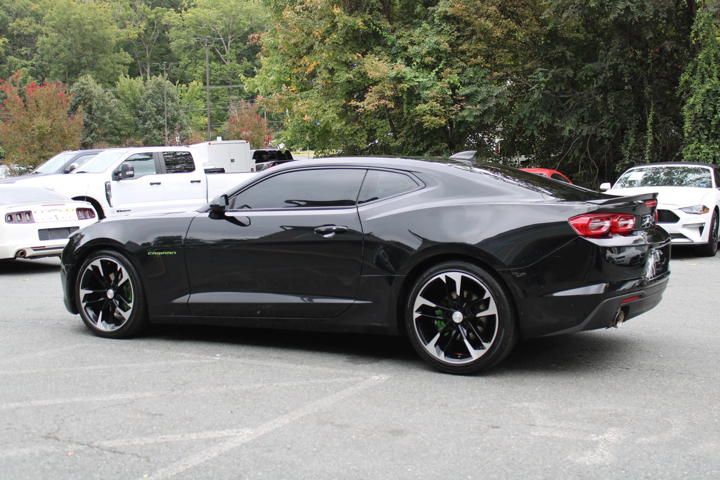 Used 2023 Chevrolet Camaro LT RWD image 3