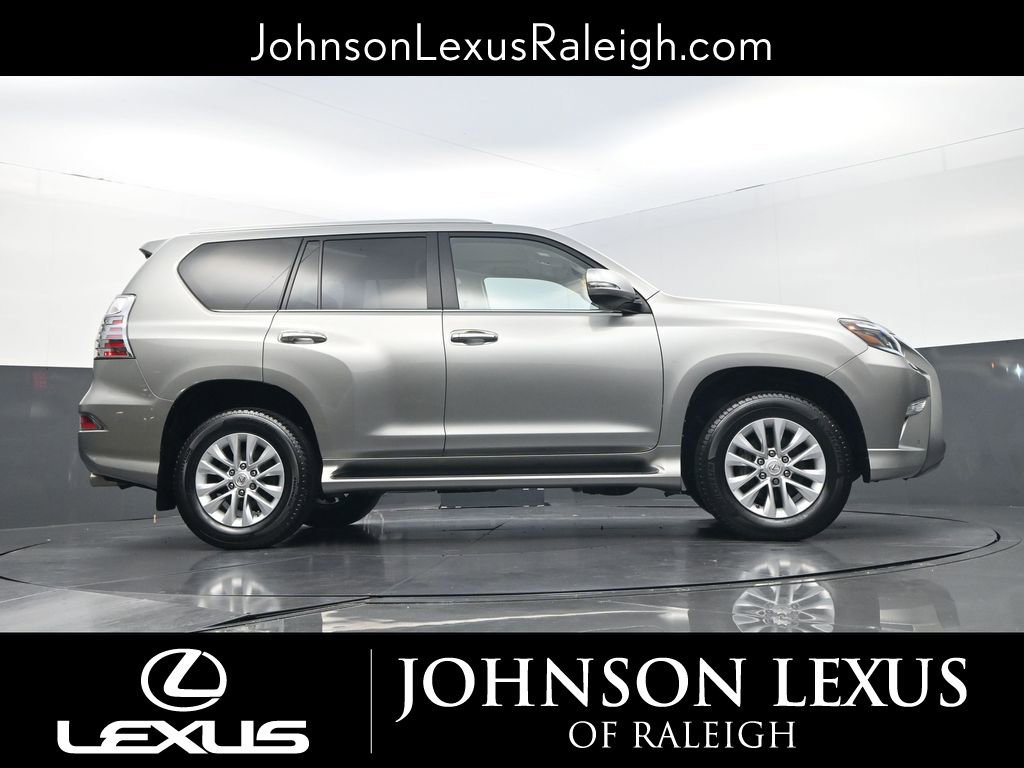 Used 2023 Lexus GX 460 Premium w/ Premium Plus Package AWD/4WD image 21