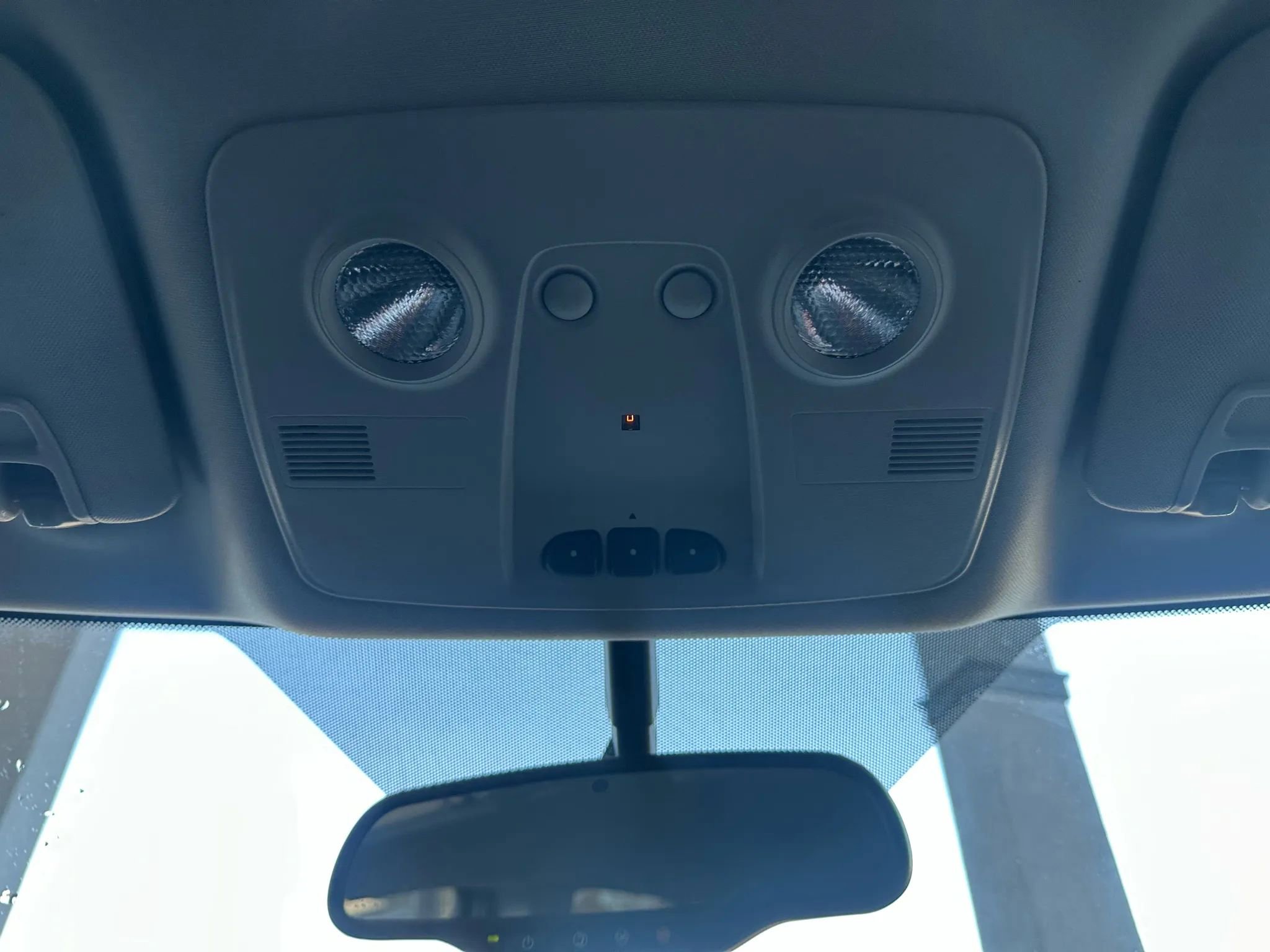 Used 2016 Chevrolet Traverse LT image 19