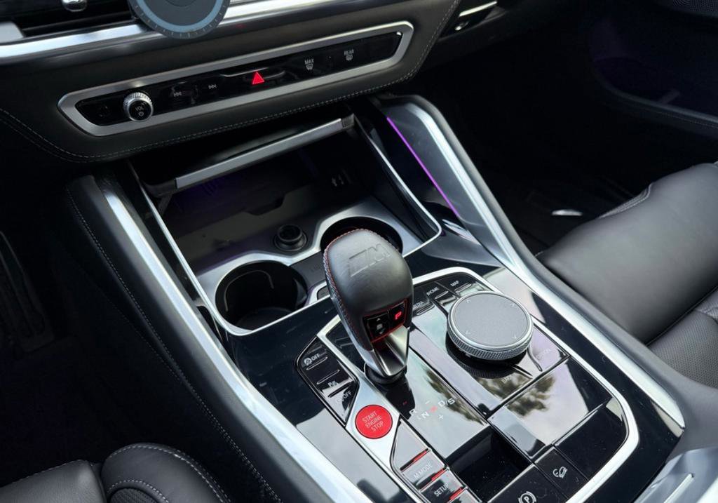 Used 2025 BMW X5 M Competition w/ Executive Package image 13