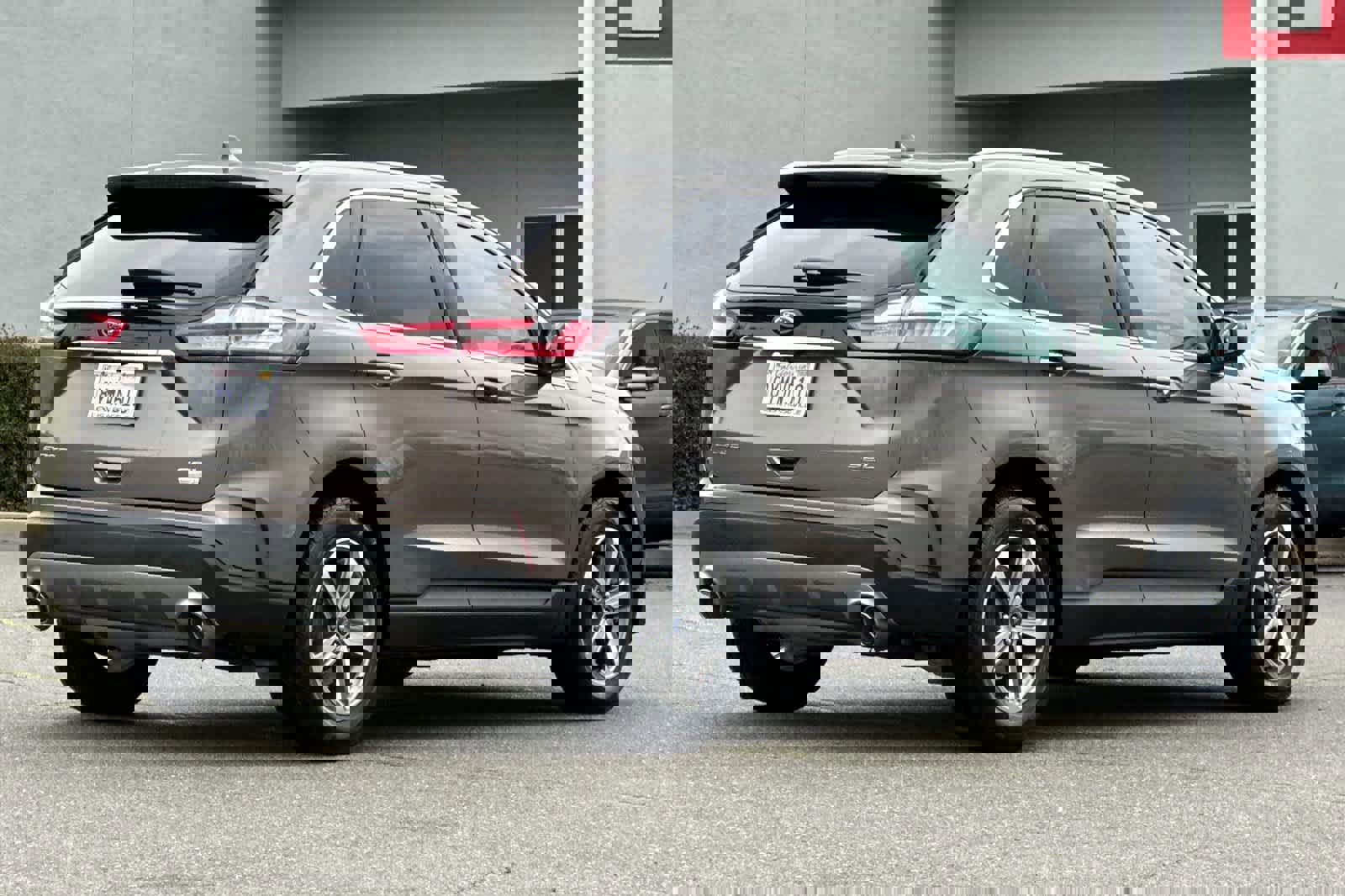 Used 2019 Ford Edge SEL w/ Equipment Group 201A image 2