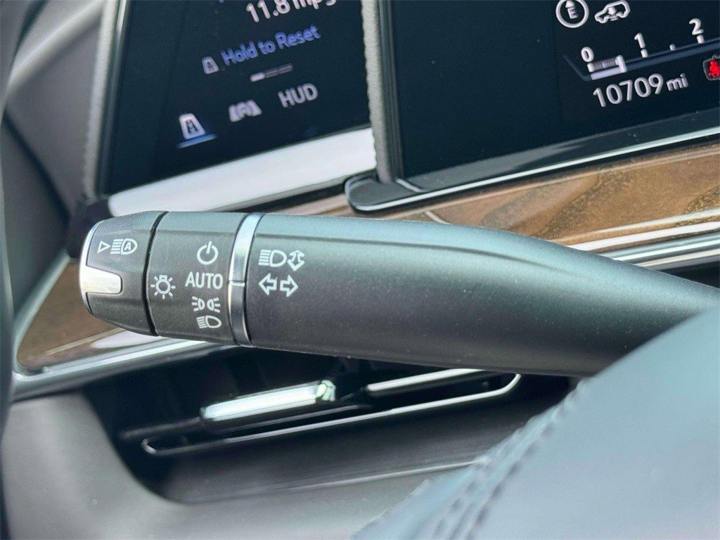 Certified 2024 Cadillac Escalade ESV Premium Luxury Platinum image 22