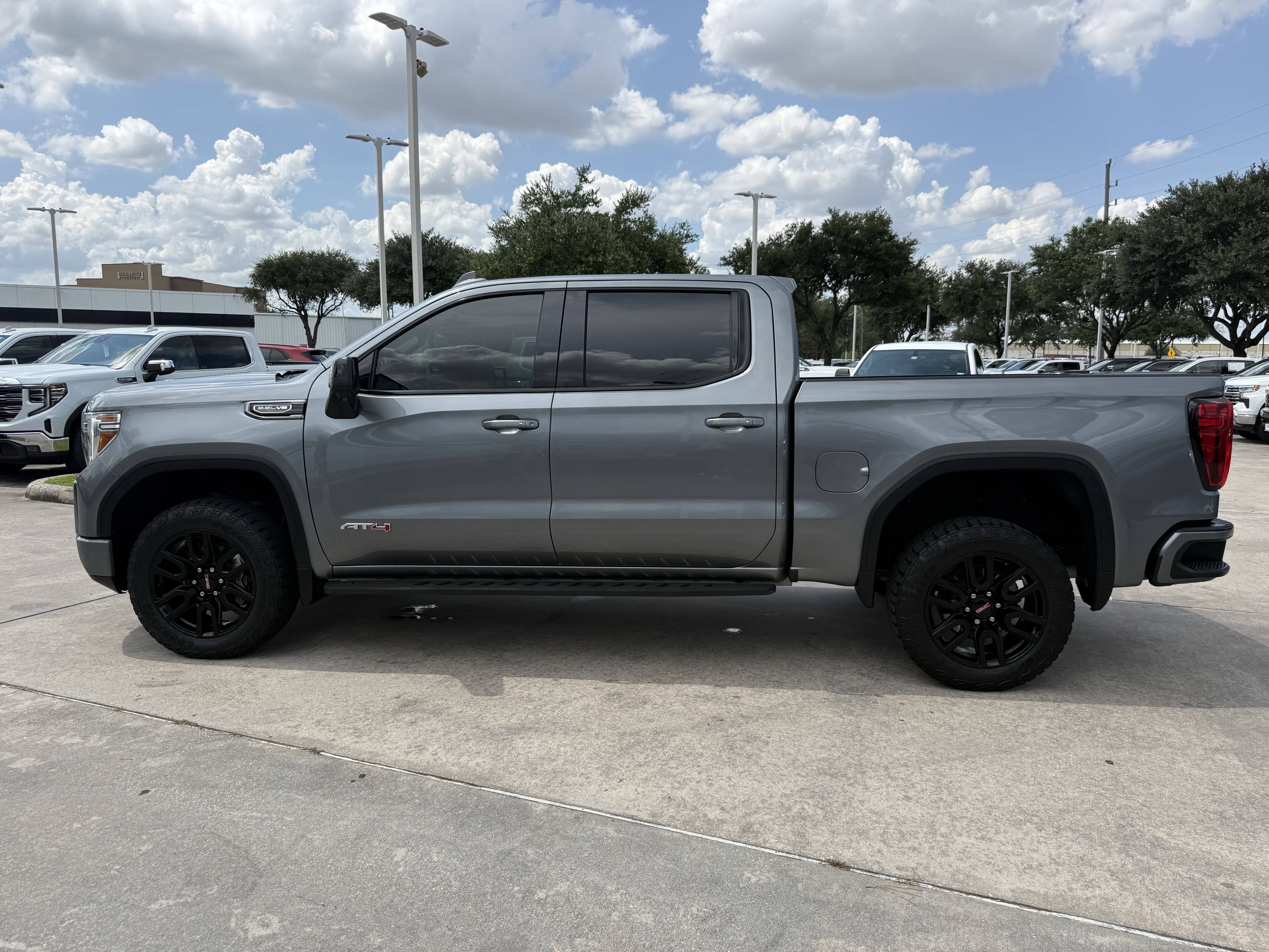 Used 2021 GMC Sierra 1500 AT4 AWD/4WD image 8