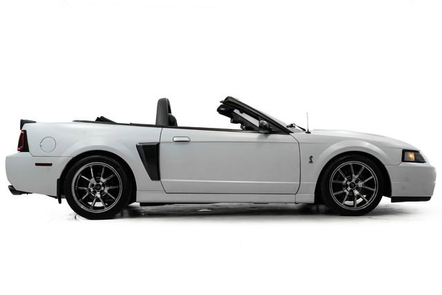 Used 2003 Ford Mustang Cobra image 5