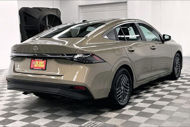 New 2026 Nissan Sentra SV image 17