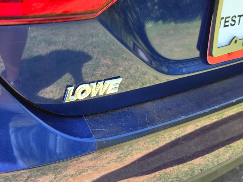 Used 2018 Toyota Camry LE FWD image 10