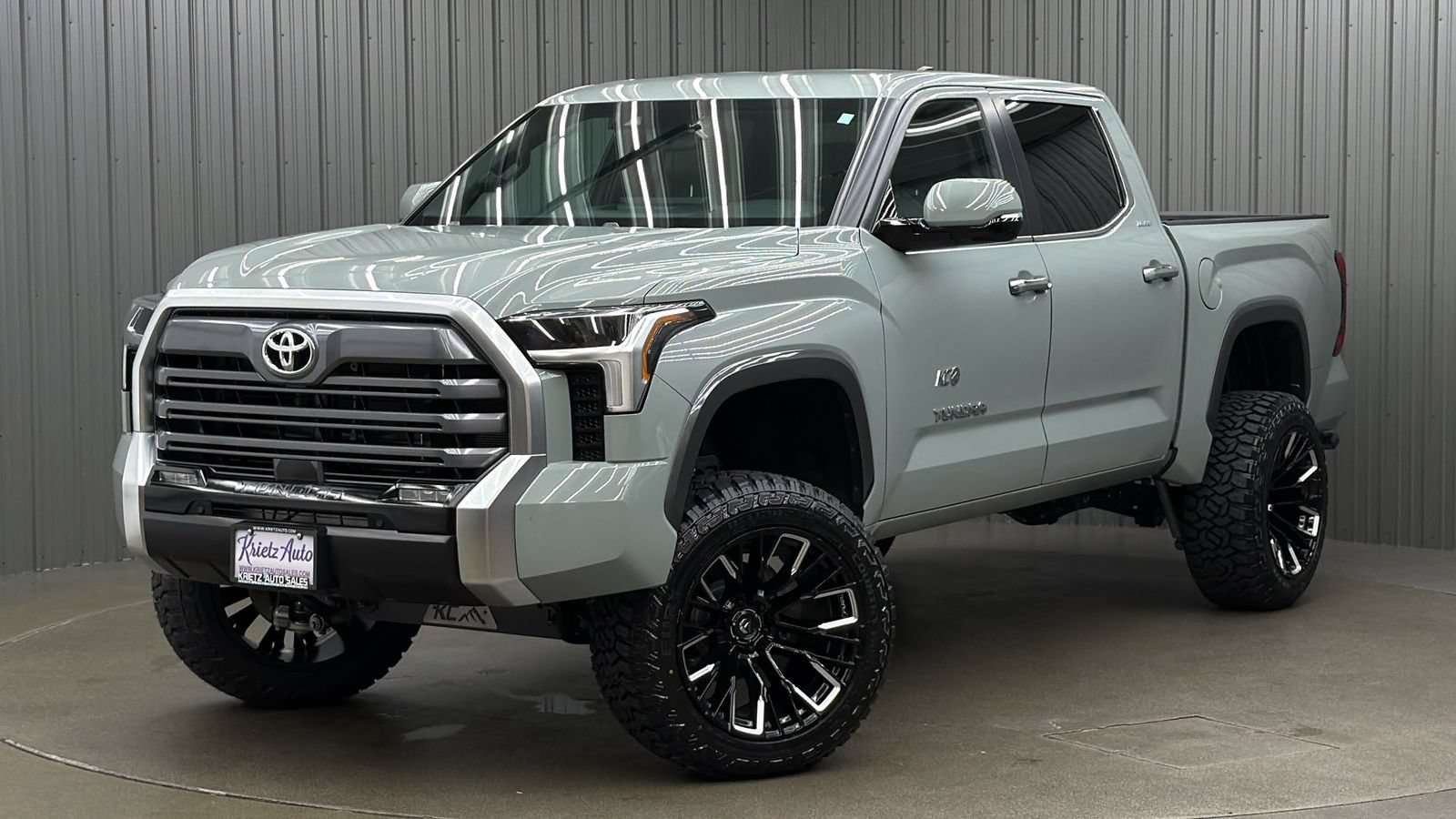 Used 2026 Toyota Tundra Limited AWD/4WD image 1