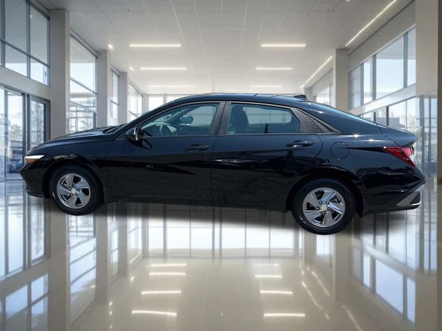 Certified 2024 Hyundai Elantra SE FWD video 2