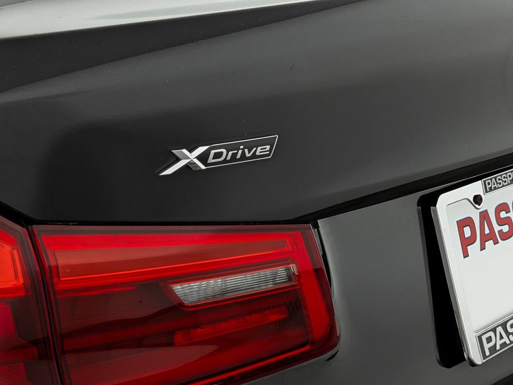 Used 2017 BMW 530i xDrive image 11