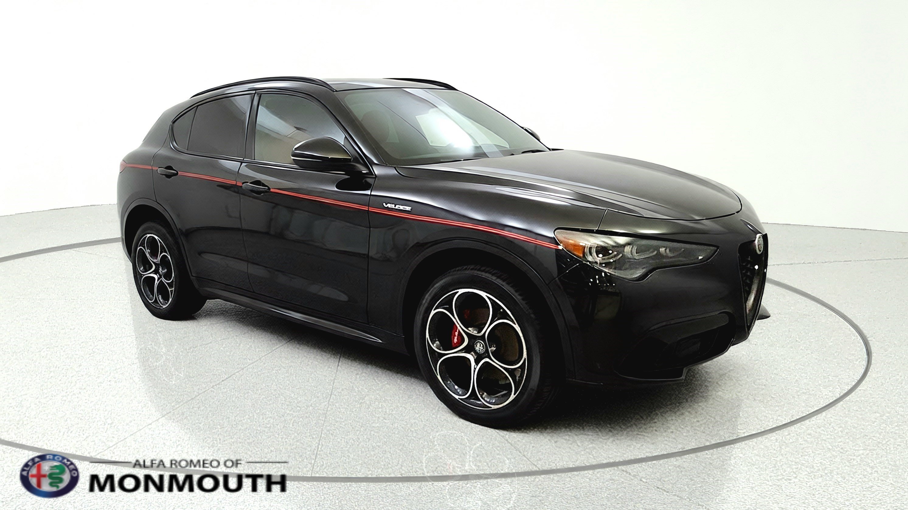 Used 2024 Alfa Romeo Stelvio Veloce AWD/4WD image 1