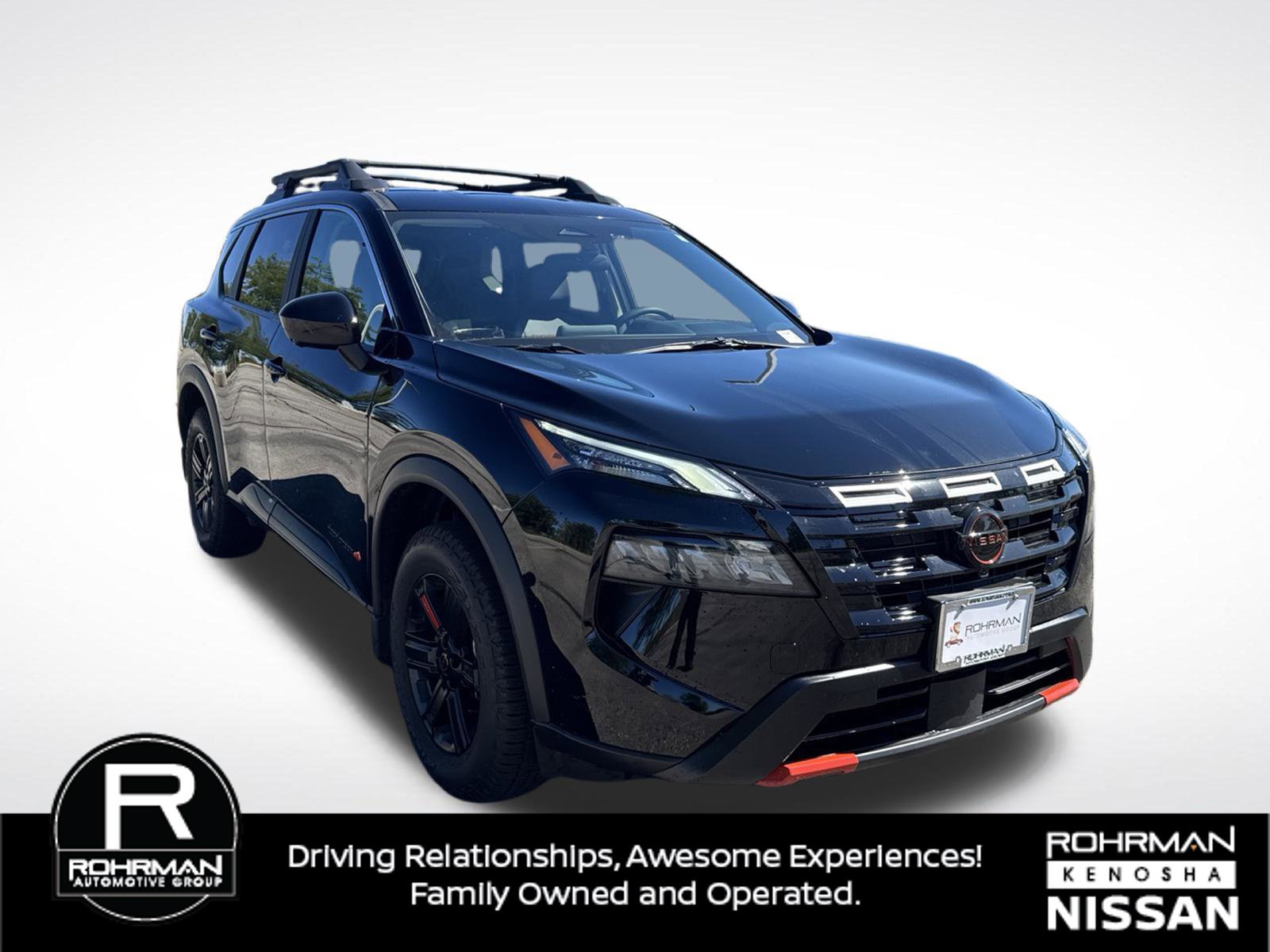 Used 2026 Nissan Rogue SV AWD/4WD image 3