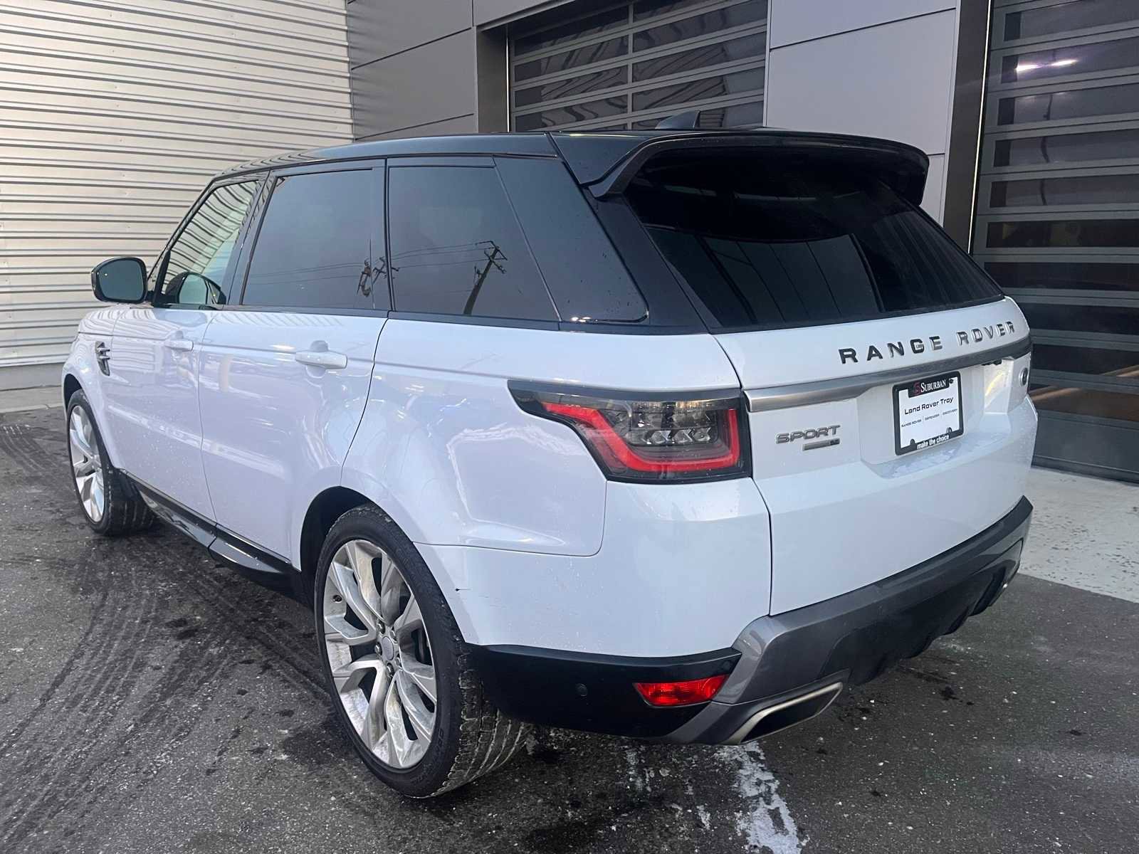 Used 2019 Land Rover Range Rover Sport HSE image 3