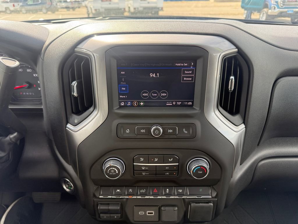 Certified 2025 Chevrolet Silverado 1500 Custom w/ LPO, Dark Essentials Package image 21