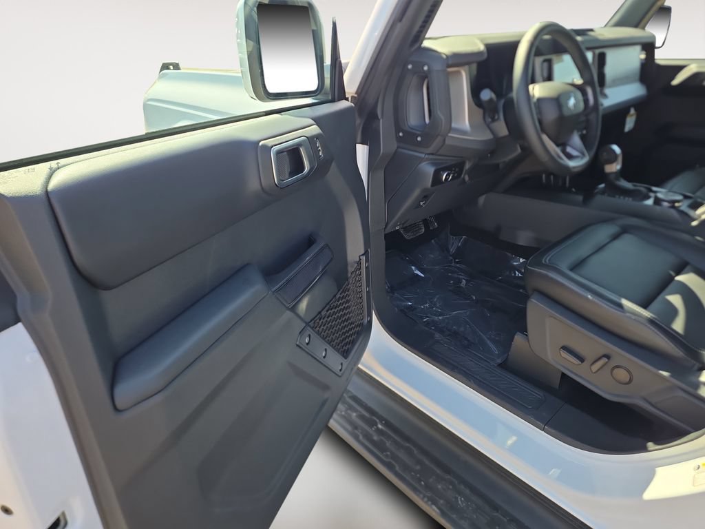 New 2026 Ford Bronco Outer Banks AWD/4WD image 15